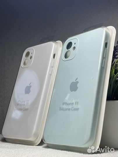 Чехол на iPhone 11