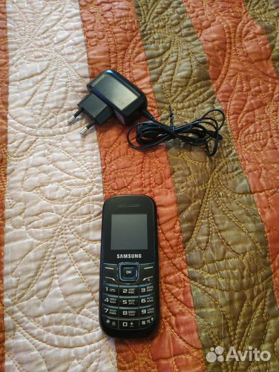 Samsung B3310