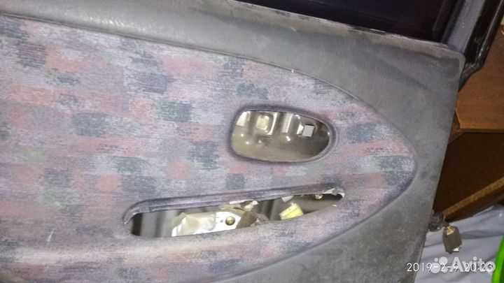 Дверь задняя левая для Hyundai Lantra ll