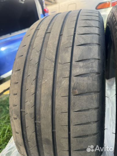 Michelin Pilot Sport 4 225/45 R18