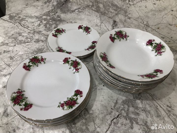 Набор столовой посуды, набор тарелок