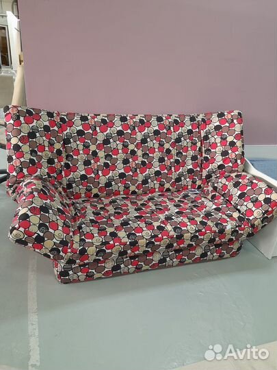 Диван 