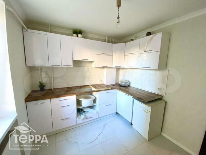 4-к. квартира, 74 м², 2/9 эт.