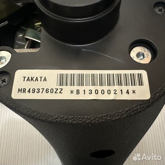 Руль Momo Mitsubishi