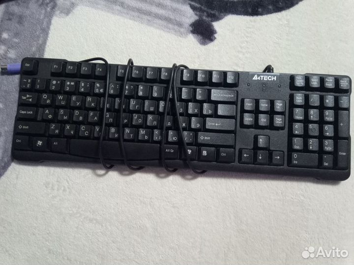 Клавиатура беспроводная и проводня