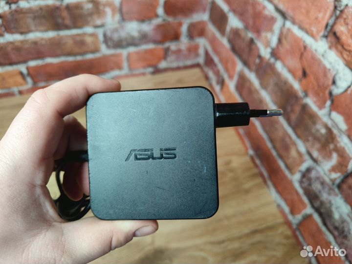 Зарядное устройство для ноутбука asus 65W