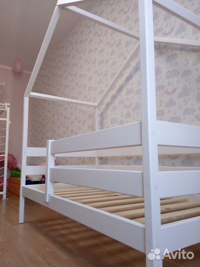 Детская односпальная кровать