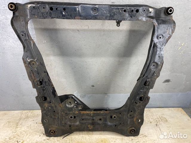 Подрамник Nissan X-trail t31