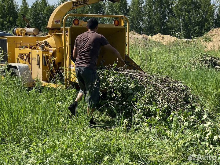 Дробилка деревьев. Измельчитель стволов и веток