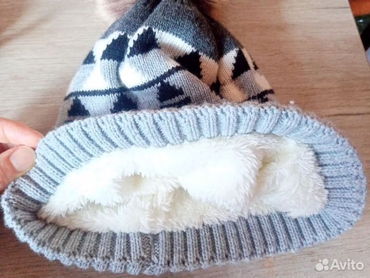 Шапка женская, подростковые