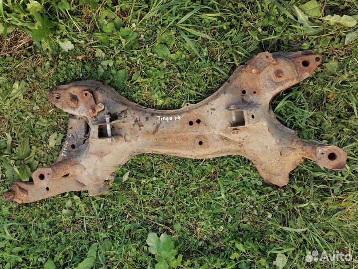 Передний подрамник Chery Tigo, Tingo