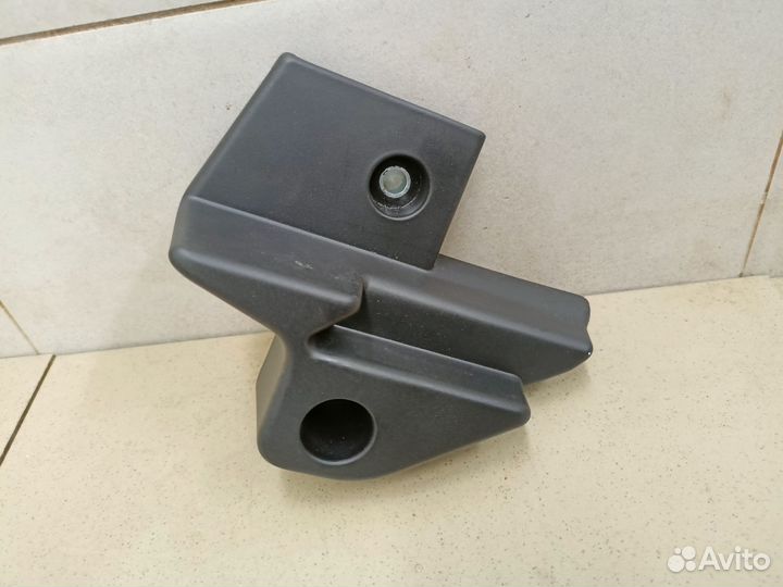 Кронштейн (сопут. товар) A1 2010