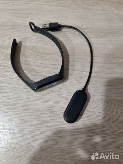 Фитнес браслет Xiaomi mi band 4