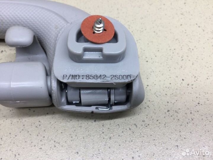 Ручка потолочная задняя правая Kia Sportage