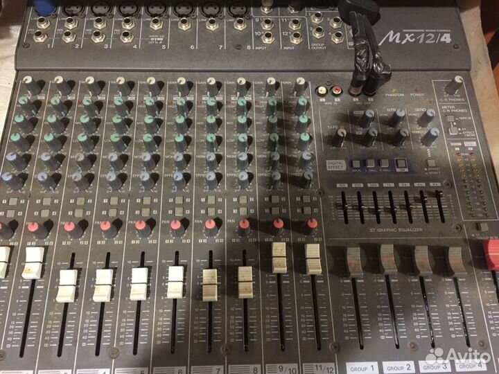 Продам Микшерный Пульт