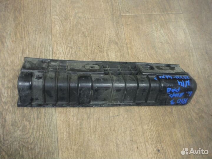 Дефлектор радиатора левый №14 KIA Rio 3 2014