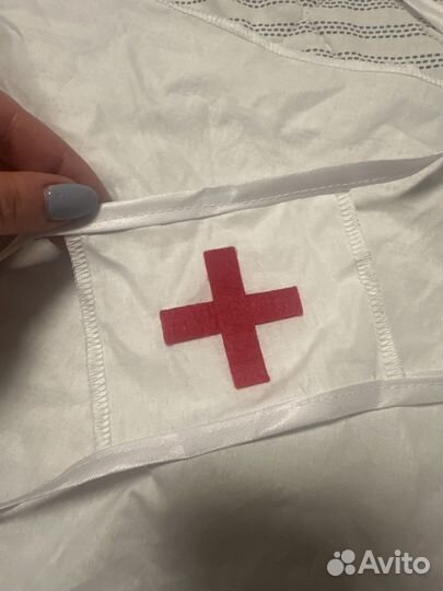 Повязка медсестры и косынка