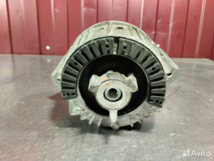 Подушка крепления двигателя Mercedes E-Class A207