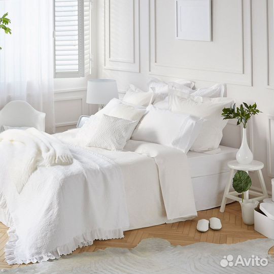 Постельное белье ZaraHome с вышивкой