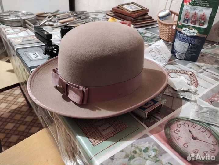 Шляпа фетровая женская