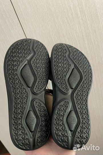 Сандалии для мальчика 36 размер новые