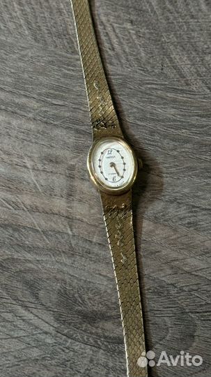 Часы женские 