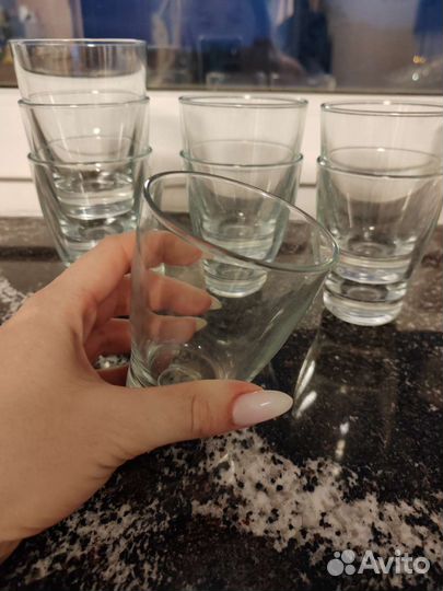 Стеклянные стаканы