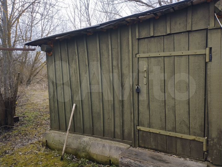 Гараж, > 30 м²