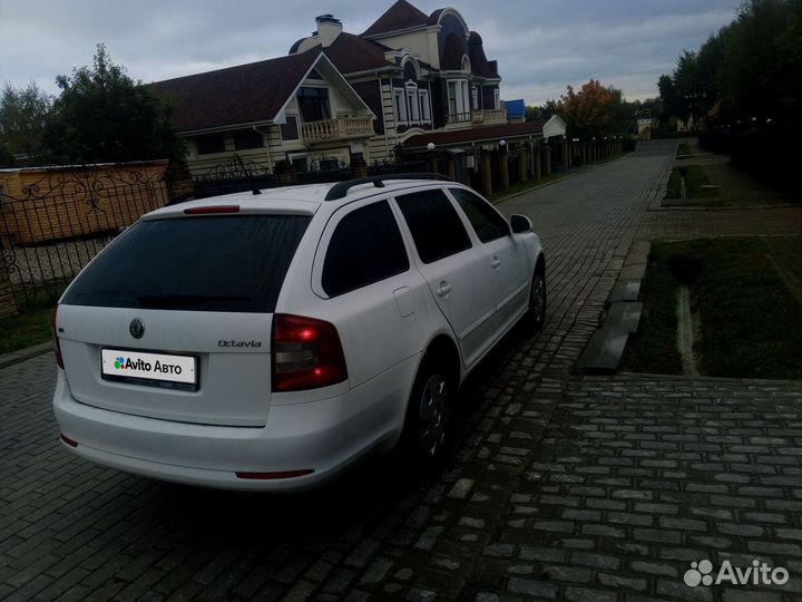 Skoda Octavia 1.6 МТ, 2012, 270 000 км