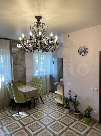 2-к. квартира, 42 м², 1/5 эт.