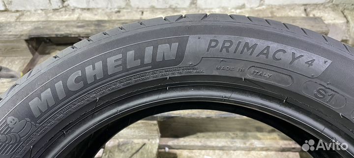 Michelin Primacy 4 205/50 R17