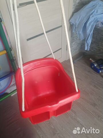 Детская качель подвесная