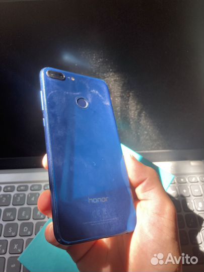 Телефон Honor 9 lite