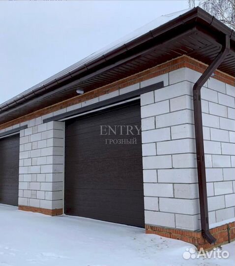 Ворота гаражные секционные