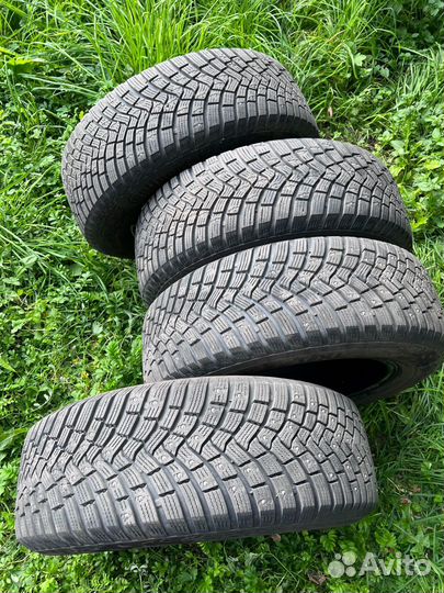 Continental IceContact 3 215/65 R16 102T