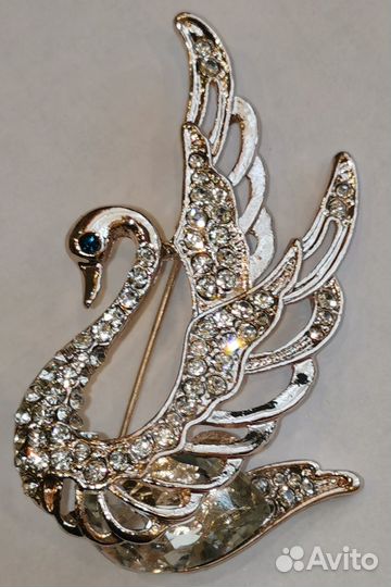 Брошь Золотой Лебедь тип2 прозрачный кристалл
