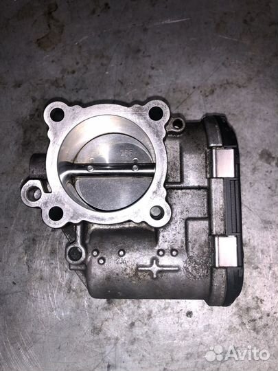 Дросельная заслонка