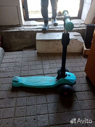 Самокат детский трехколесный