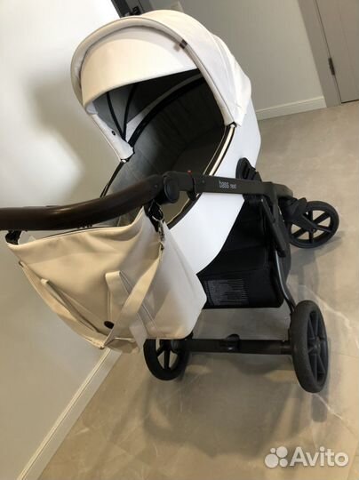 Коляска 2 в 1 Roan bass next