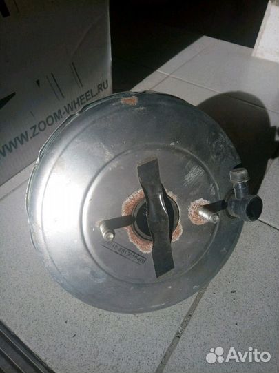 Вакуумный усилитель тормозов