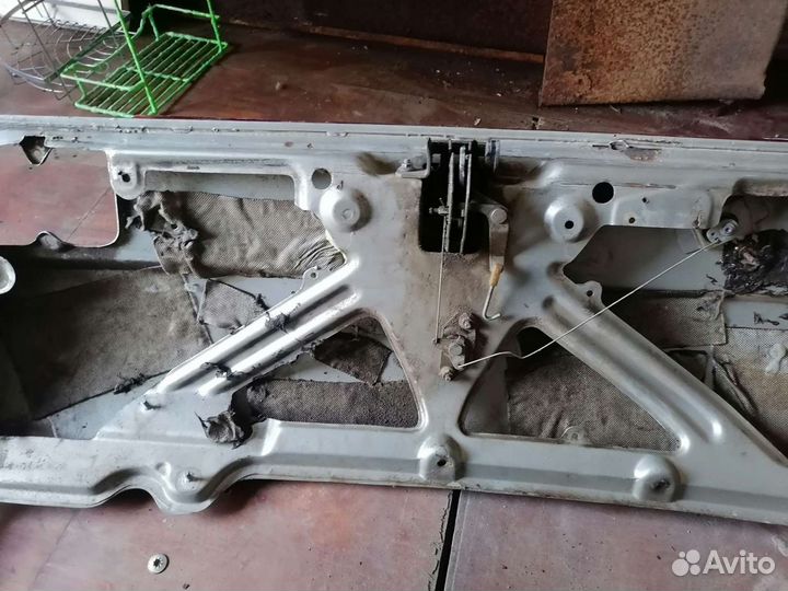 Крышка багажника 2112