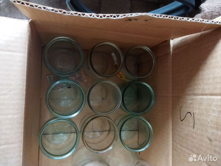 Банка стеклянная
