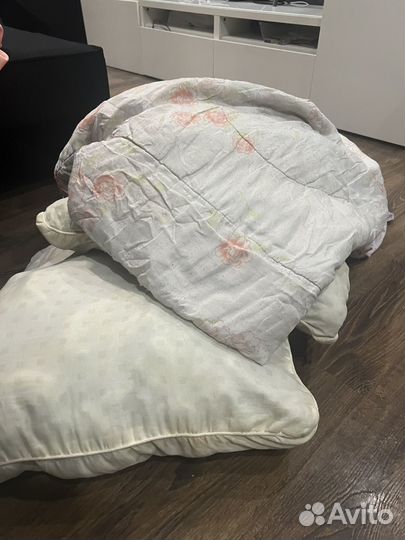 Одеяло и подушки бу