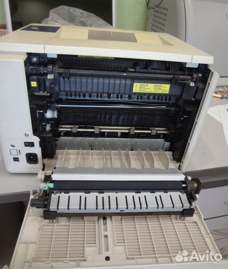 Принтер лазерный цветной Xerox Phaser 6110