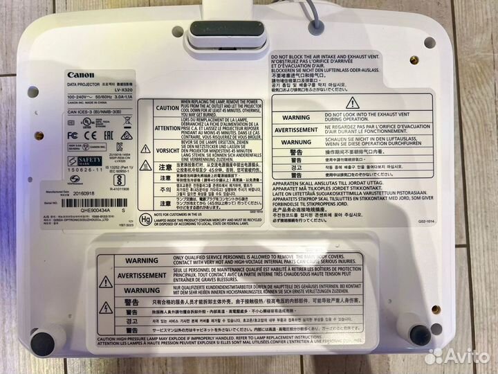 Проектор Canon LV-X320