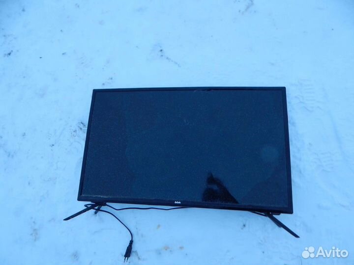 Телевизор ЖК ввк