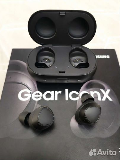 Беспроводные наушники Gear lconX
