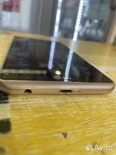 Телефон LG X power