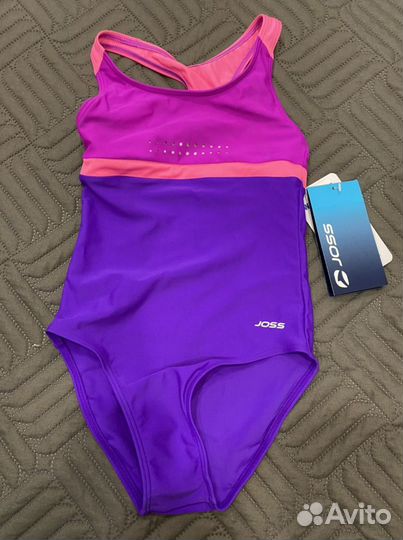 Купальник для девочки новый 128