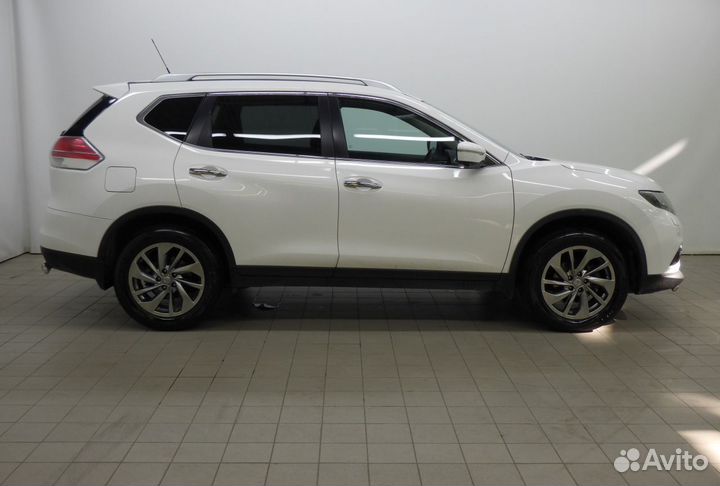 Nissan X-Trail, 2015
